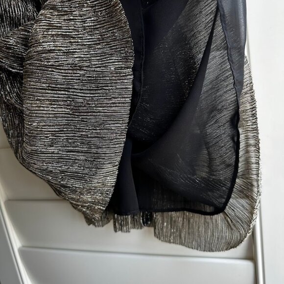 Trina Turk 'Rosemary' Metallic Halter Top in Gold and Black size Small - Picture 5 of 10